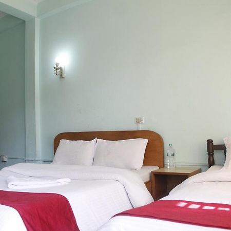 Pushpa Guest House Pokhara Bagian luar foto